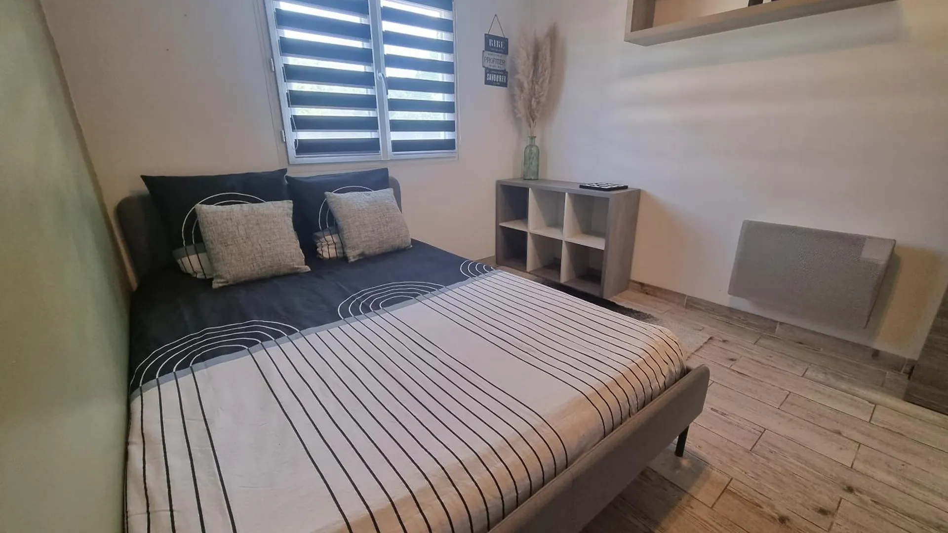 Maison Du Luberon Maubec  Frankrig